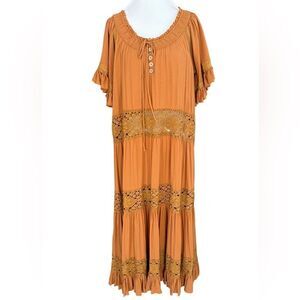 Lara Daisy Flowy Maxi Dress, on/off shoulder, tie front w/Sweet Lace Trim Sz S.